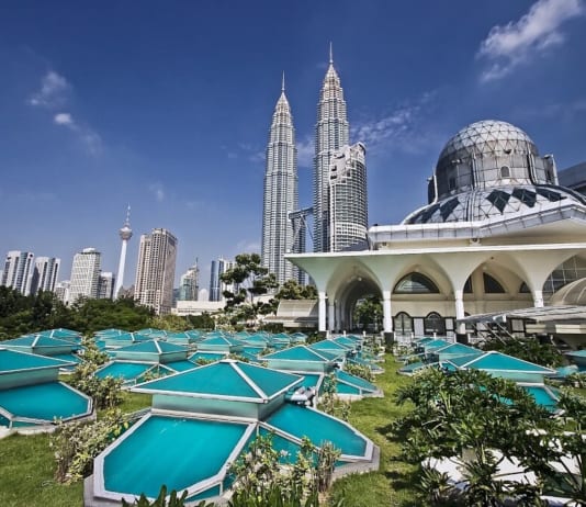 đi du lịch Malaysia cần chuẩn bị gì